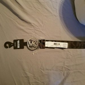 MK reversible belt